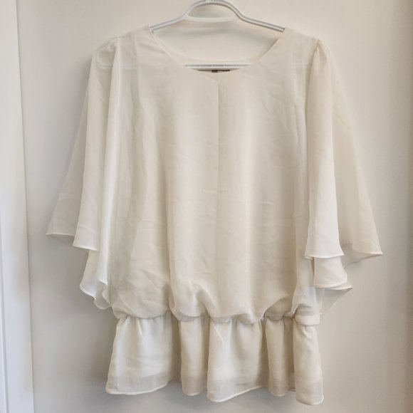 RW&Co White Flowy-Arm Blouse - Picture 1 of 4